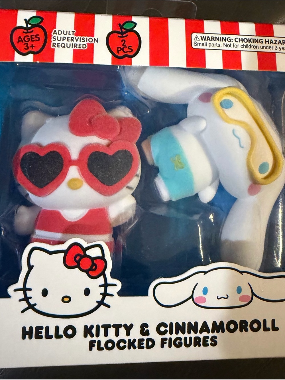 NWT. Sanrio Flocked Figurine Set 2pc Hello Kitty & Cinnamoroll Hello Kitty & Fri